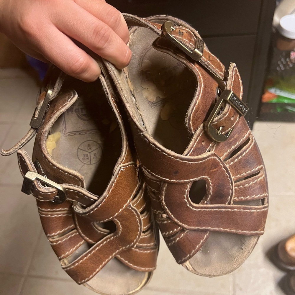 Dr.marten sandals